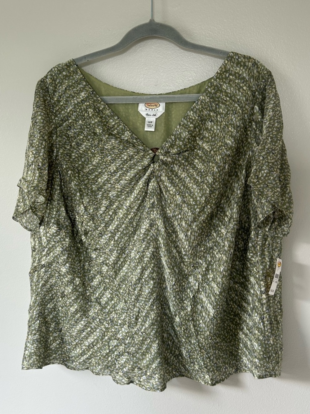 NWT 100% Silk Talbots Top (14W)